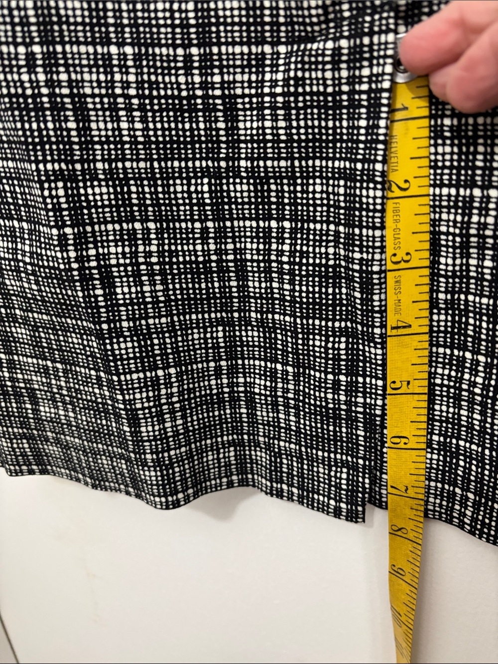 Zac & Rachel Classic Black & White Textured Pencil Skirt - Women's Sz L - Picture 5 of 6